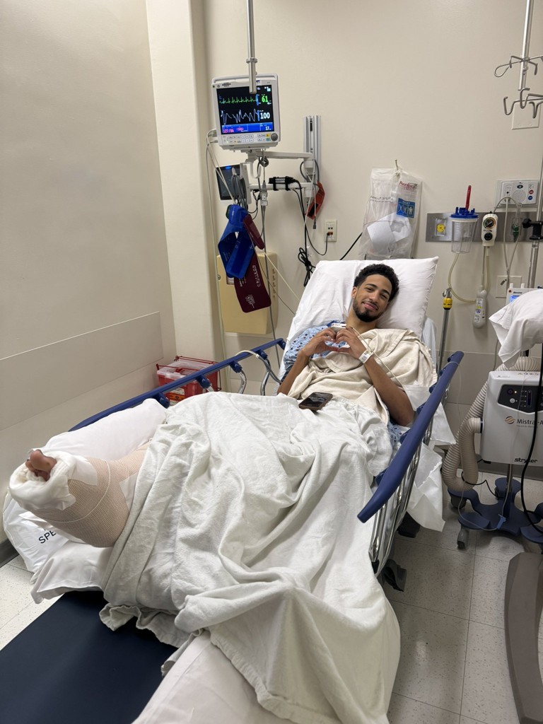 手术成功！哈利伯顿深情自白：即使跟腱撕裂 我也不后悔！